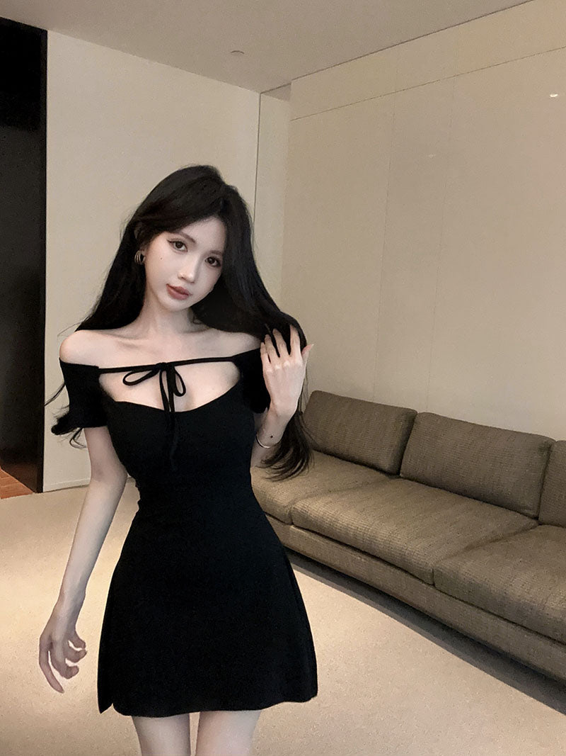 💕氛圍感系帶針織純御小黑裙