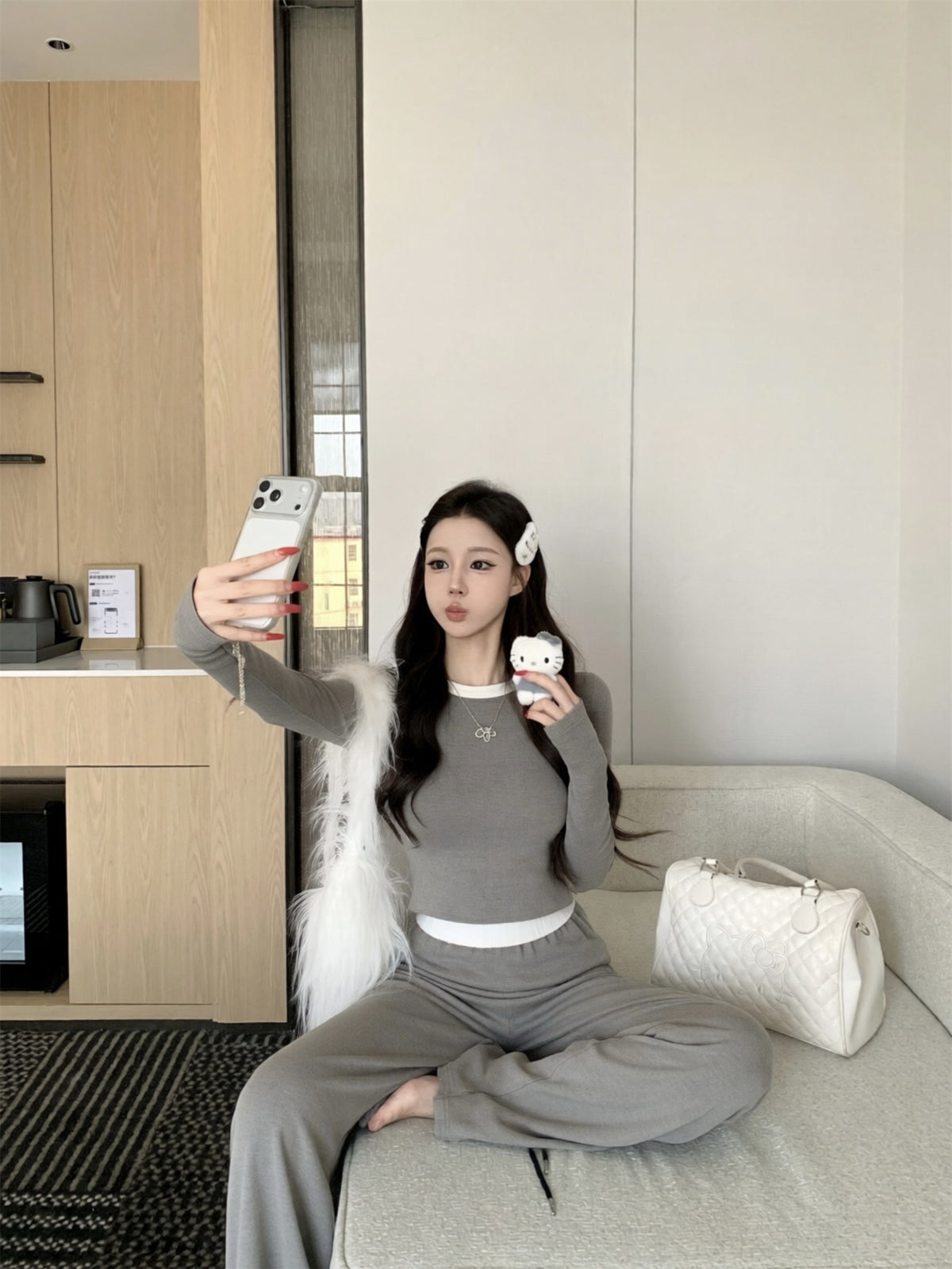 💕磨毛加絨修身圓領撞色短上衣+寬鬆半長裙兩件套