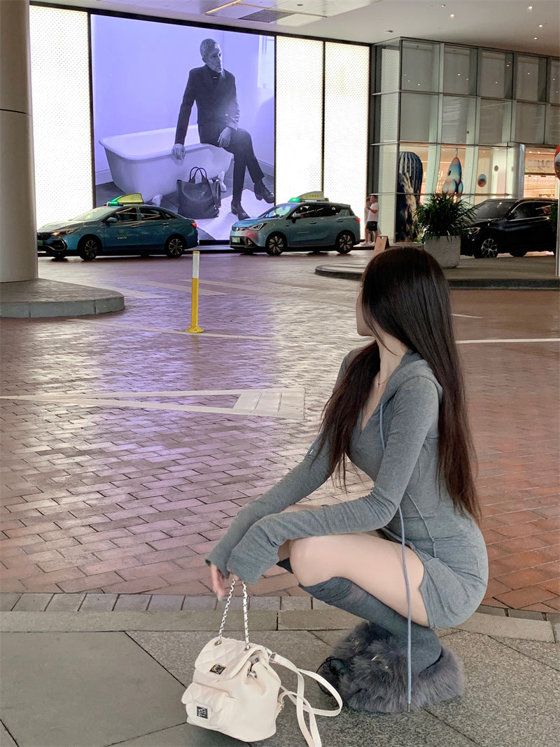 💕秋款連帽長袖收腰緊身包臀裙