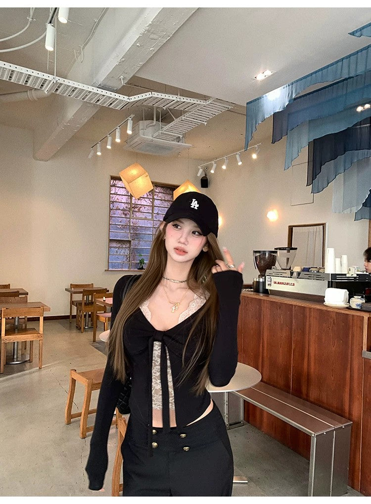 💕韓系辣妹V領長袖蕾絲拼接顯瘦上衣