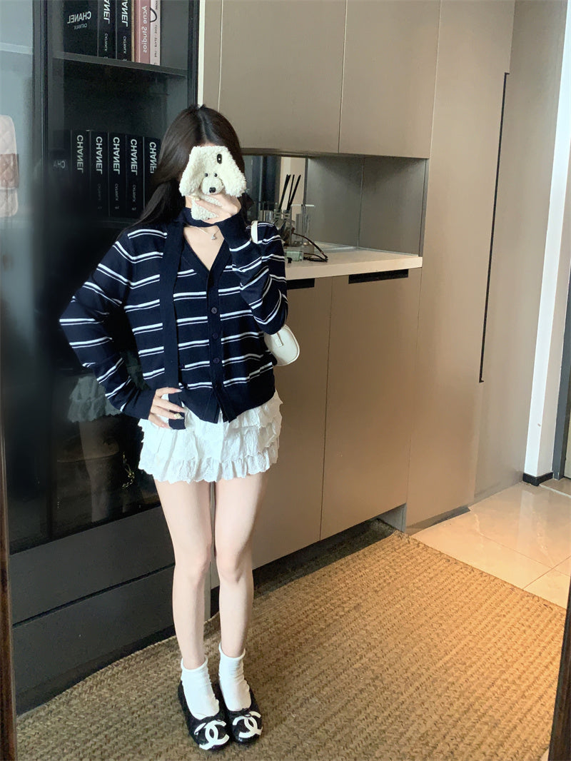 💕法式學院風復古條紋掛脖針織V領上衣