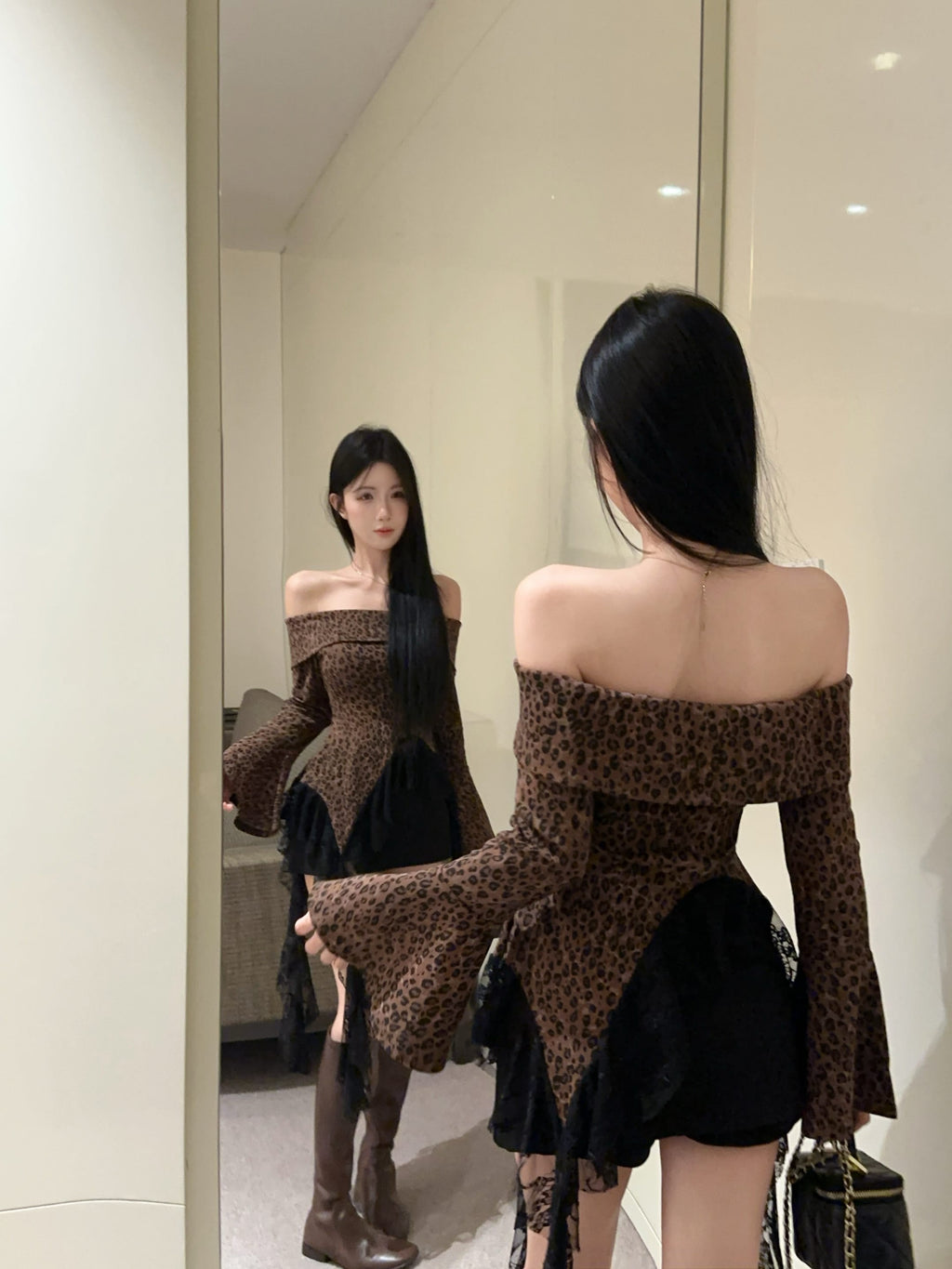 💕蕾絲拼接豹紋打底一字肩上衣