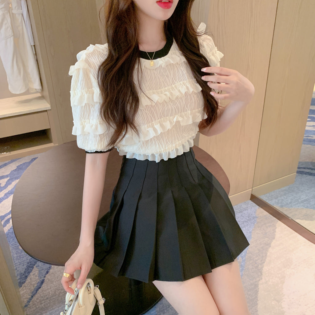 💕法式溫柔可愛木耳邊圓領顯瘦上衣