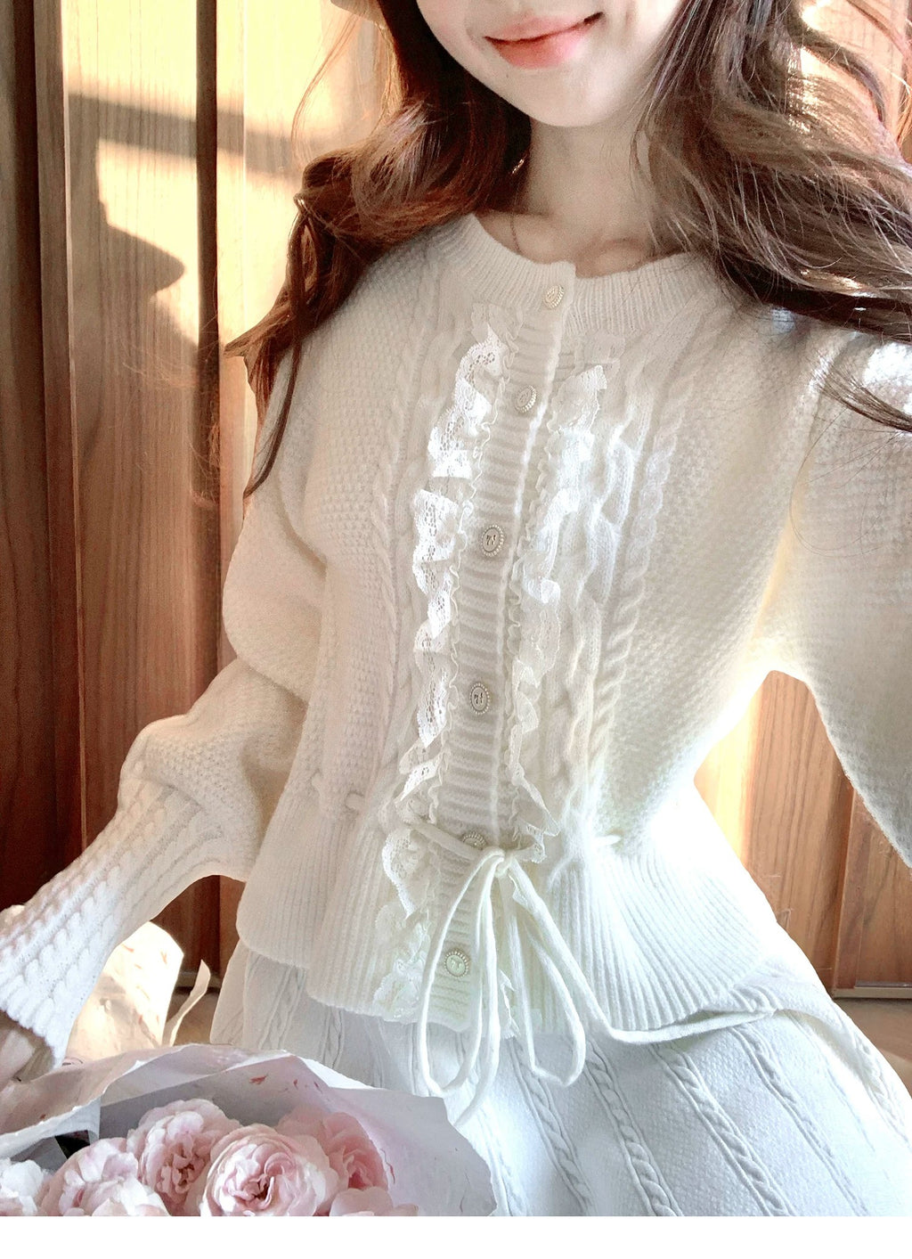 💕繁華勾花宮廷千金感花邊系帶毛衣外套