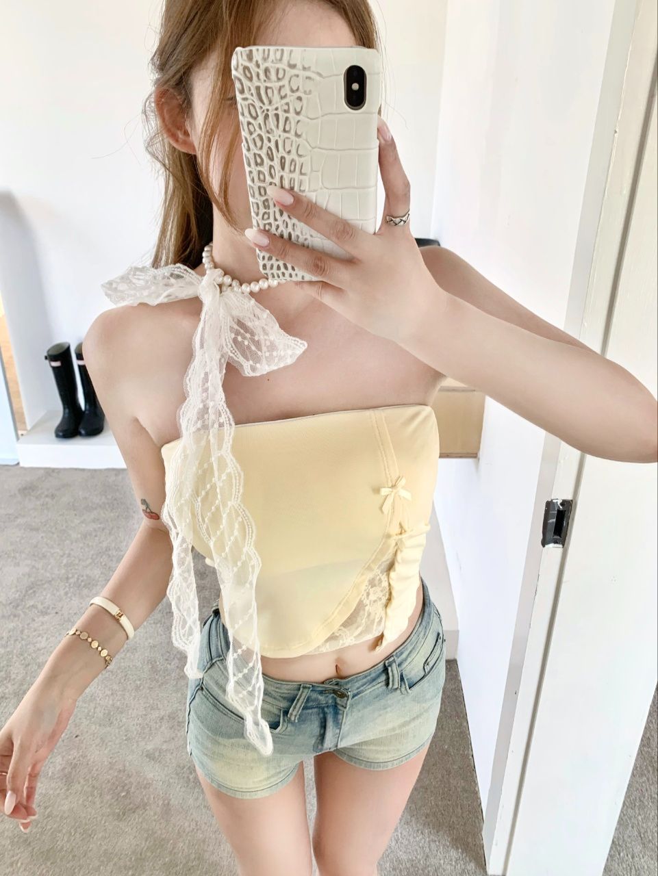 💕甜辣風珍珠鍊蕾絲拼接抹胸一字肩上衣