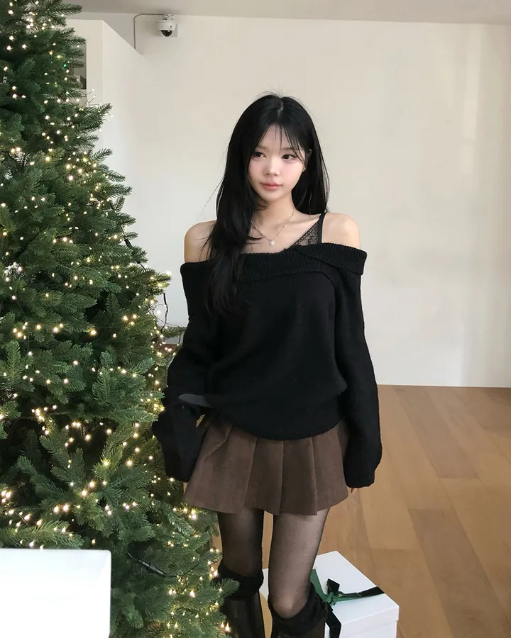💕chic秋季假兩件蕾絲花邊打底一字肩針織上衣