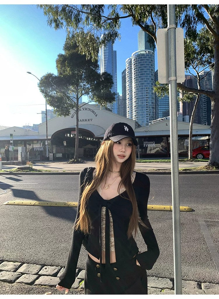 💕韓系辣妹V領長袖蕾絲拼接顯瘦上衣