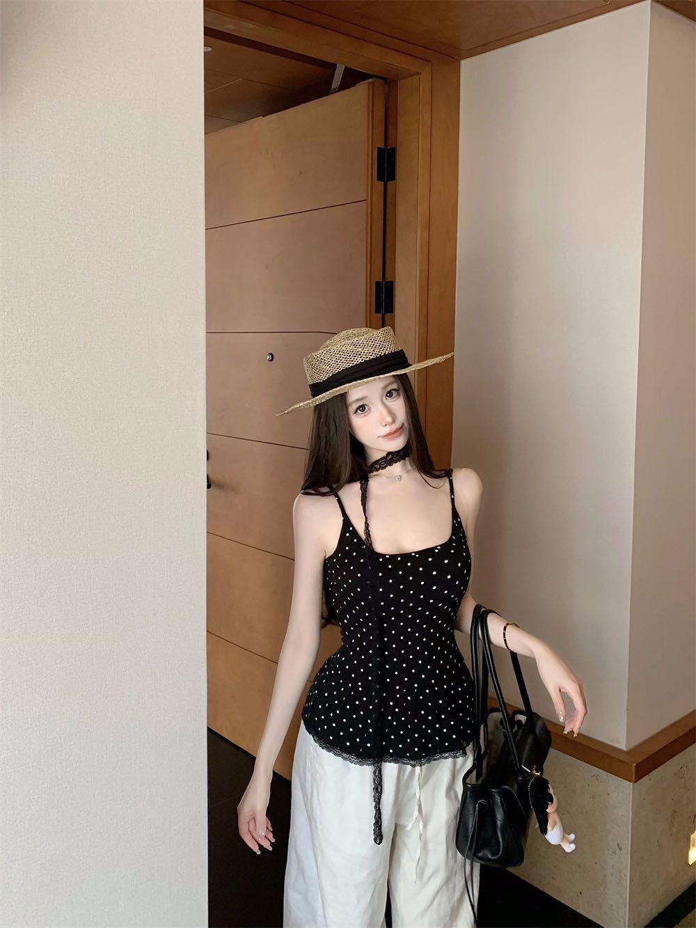 💕帶胸墊純欲交叉吊帶美背點點顯瘦修身上衣