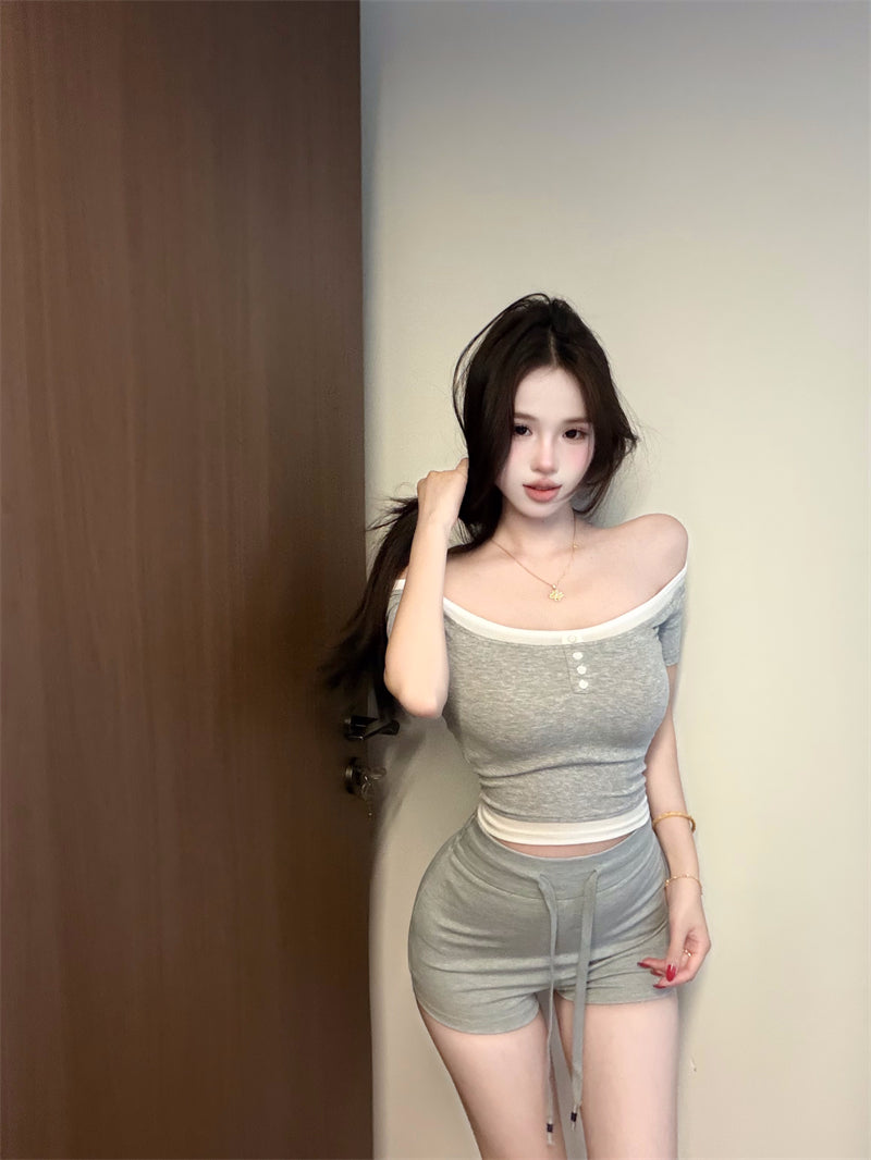 💕韓系假兩件撞色斜肩露肩上衣