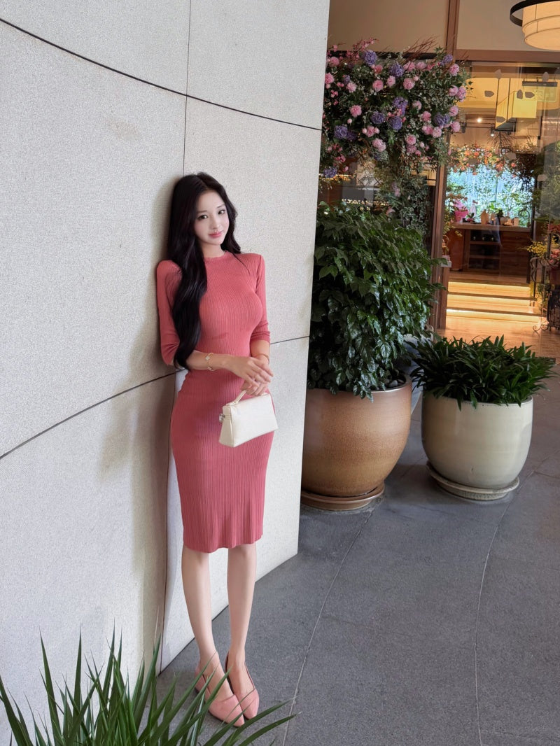 💕溫柔優雅氣質中袖修身包臀中長針織裙