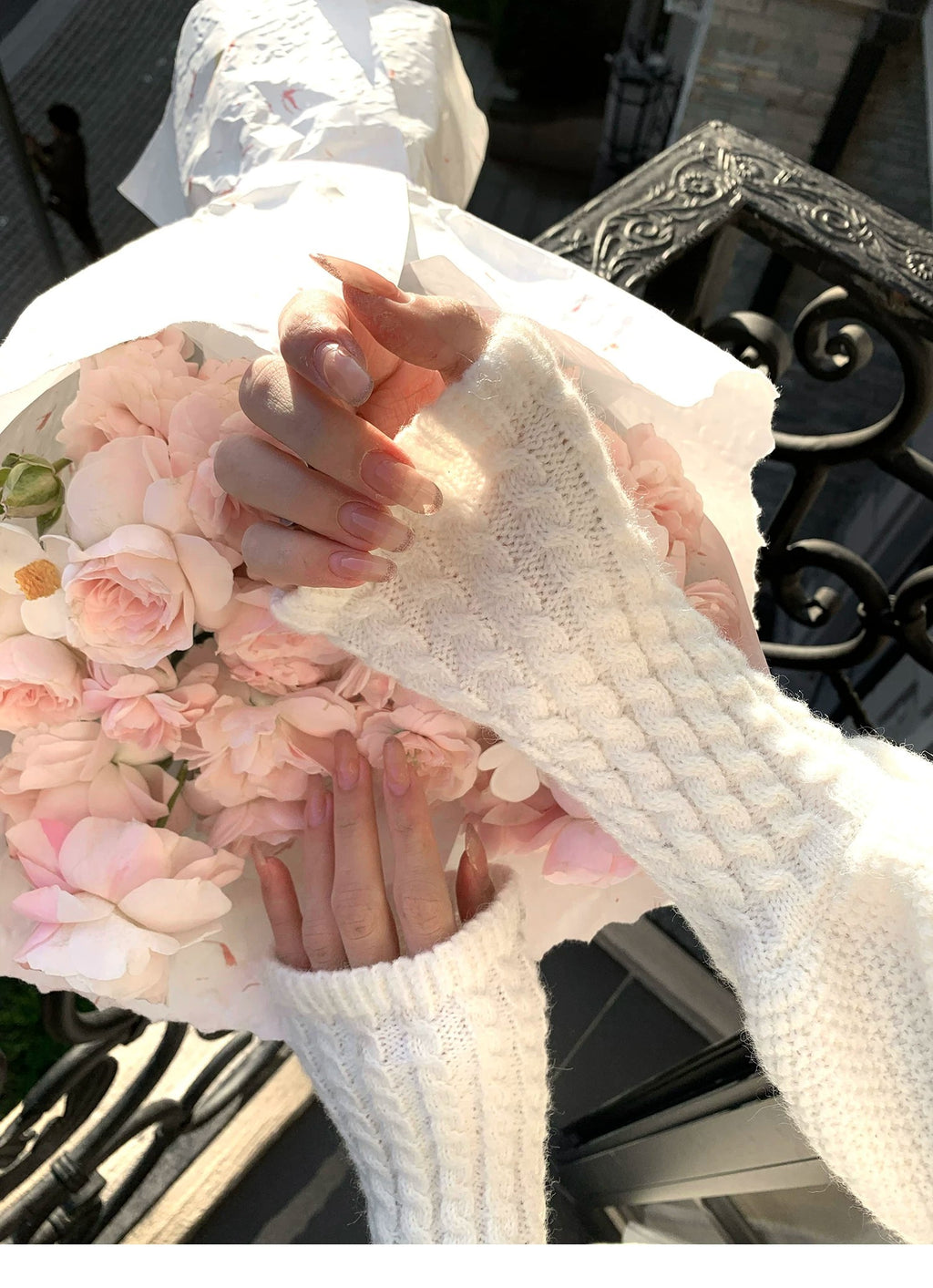 💕繁華勾花宮廷千金感花邊系帶毛衣外套