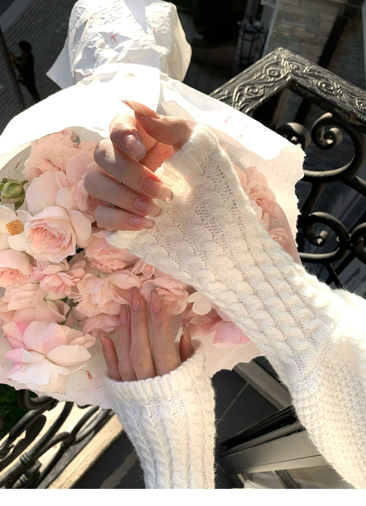 💕繁華勾花宮廷千金感花邊系帶毛衣外套