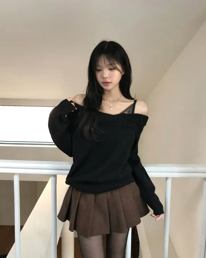 💕chic秋季假兩件蕾絲花邊打底一字肩針織上衣