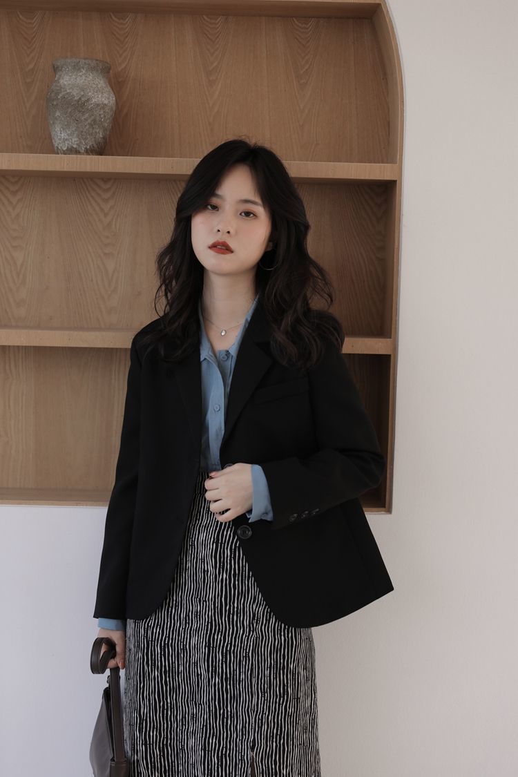 💕春季小西裝修身洋氣通勤短款外套