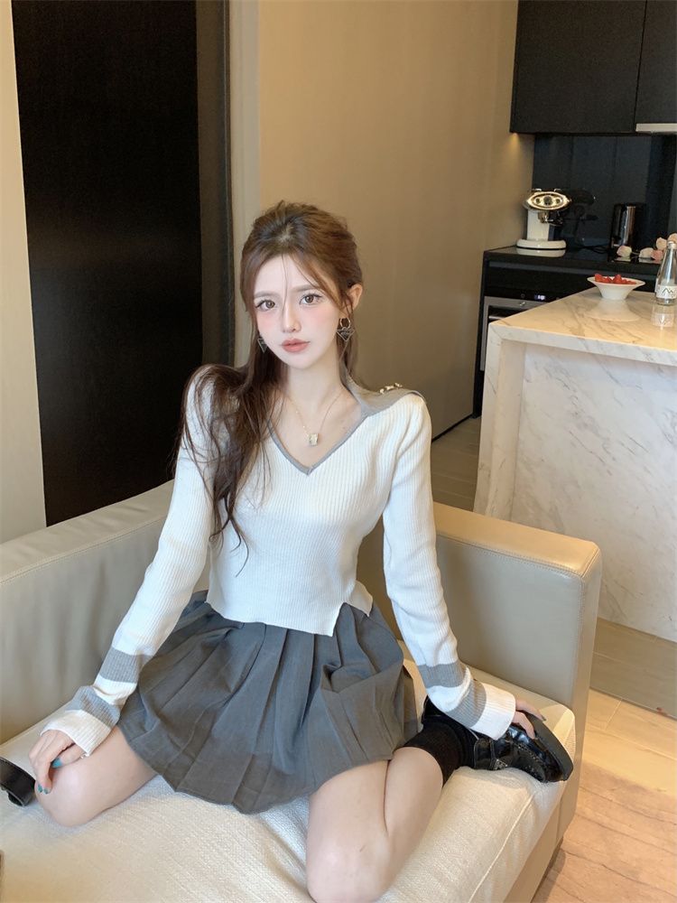 💕秋冬別緻獨特針織打底V領上衣