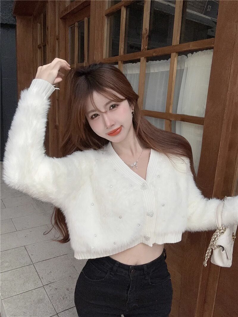 💕韓版釘珠愛心扣仿水貂絨毛衣針織衫