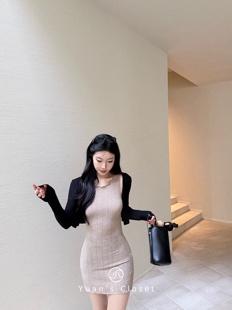 💕輕熟針織無袖緊身包臀短裙+短款外套兩件套