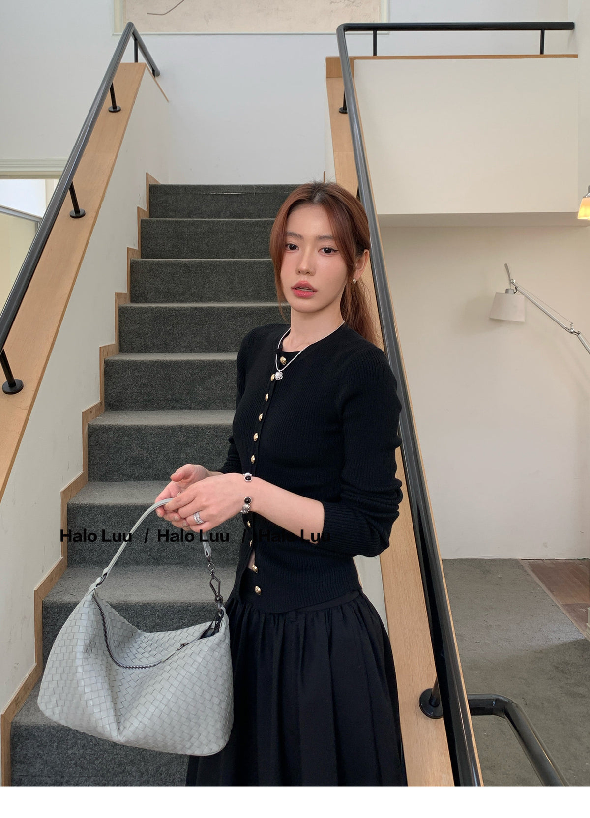 💕miu系氣質黑色金扣針織上衣
