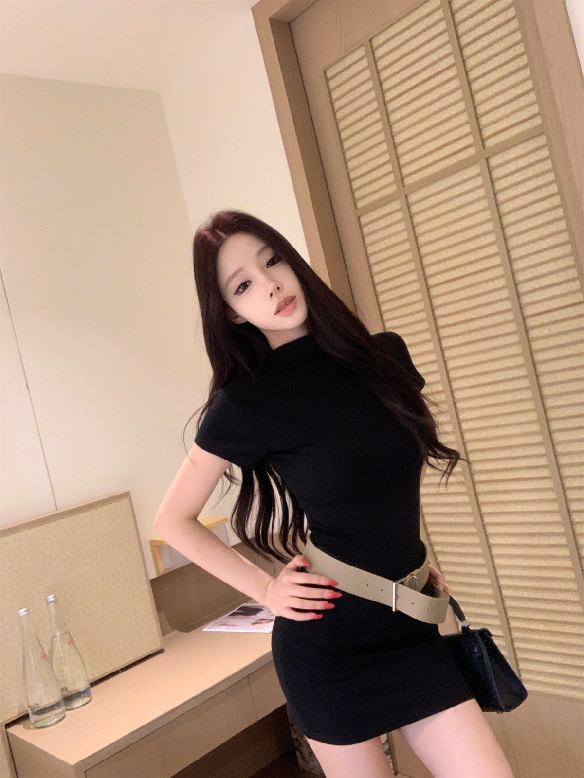 💕韓系法式高級感半高領短袖連衣裙