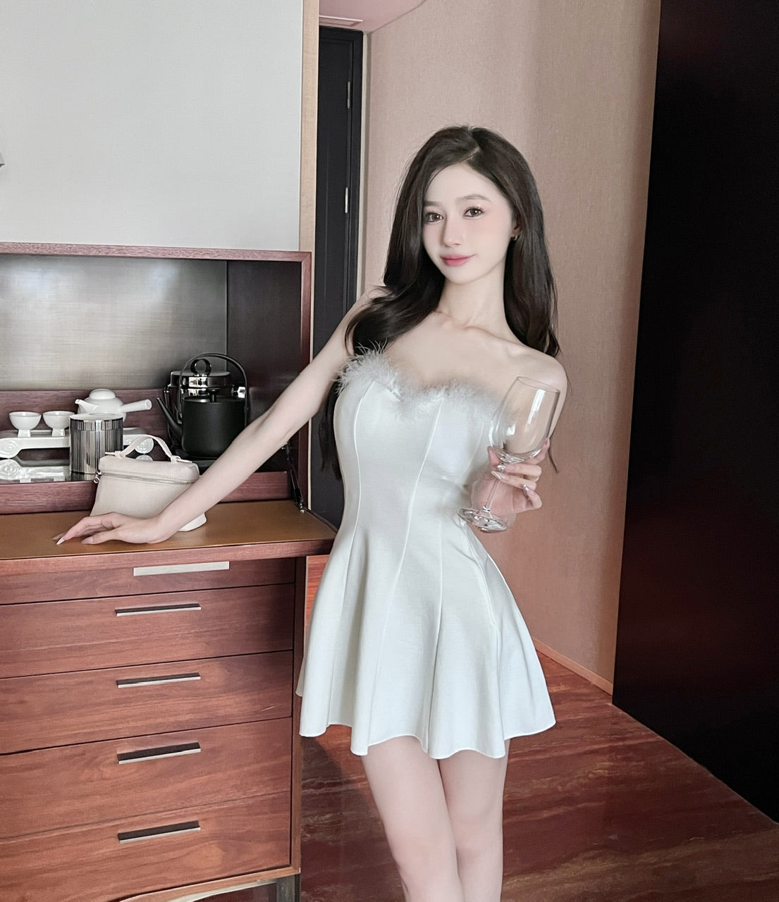 💕法式性感毛毛拼接抹胸大擺連衣裙