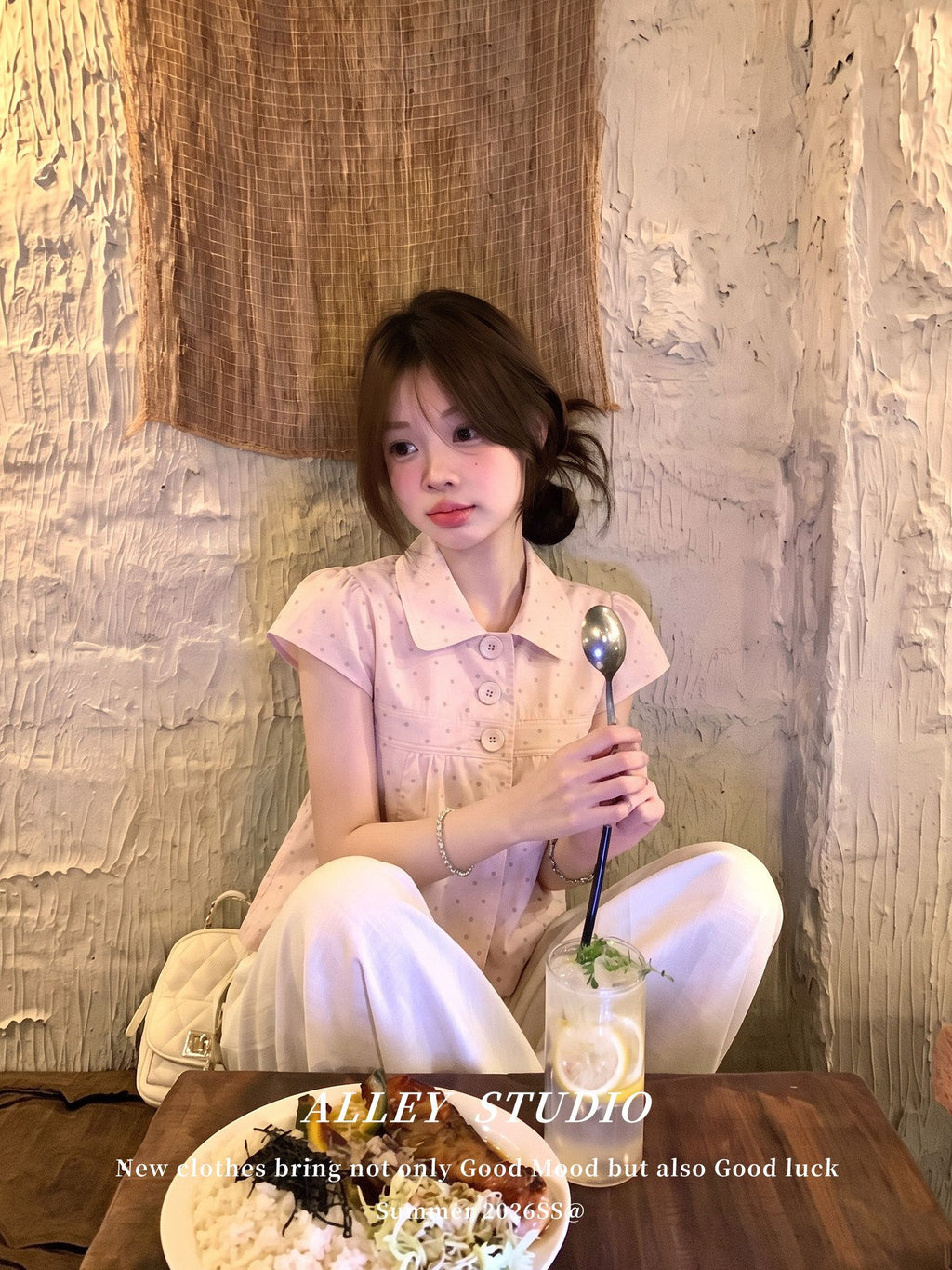 💕韓系甜美粉色飛機袖點點減齡襯衫