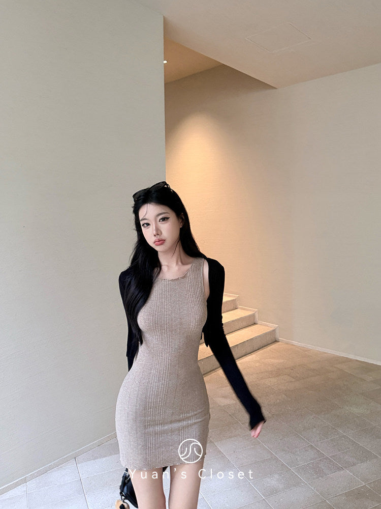 💕輕熟針織無袖緊身包臀短裙+短款外套兩件套