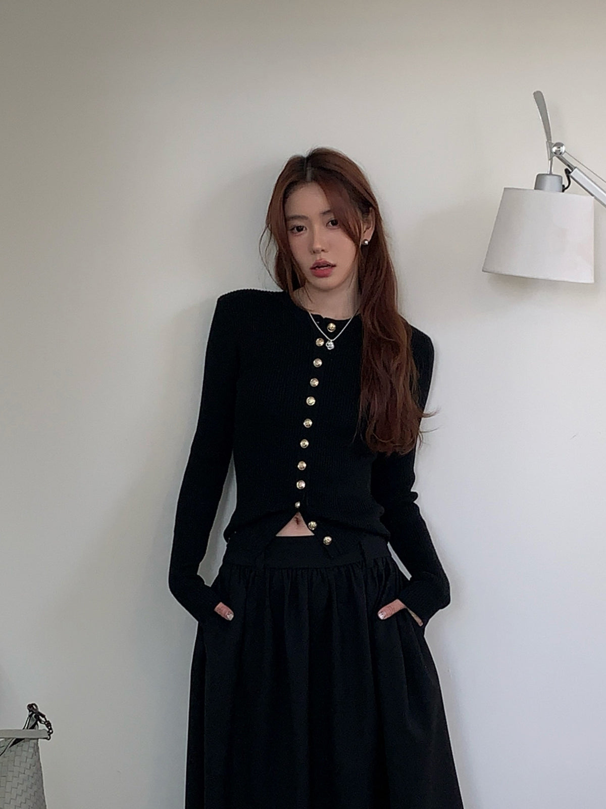 💕miu系氣質黑色金扣針織上衣