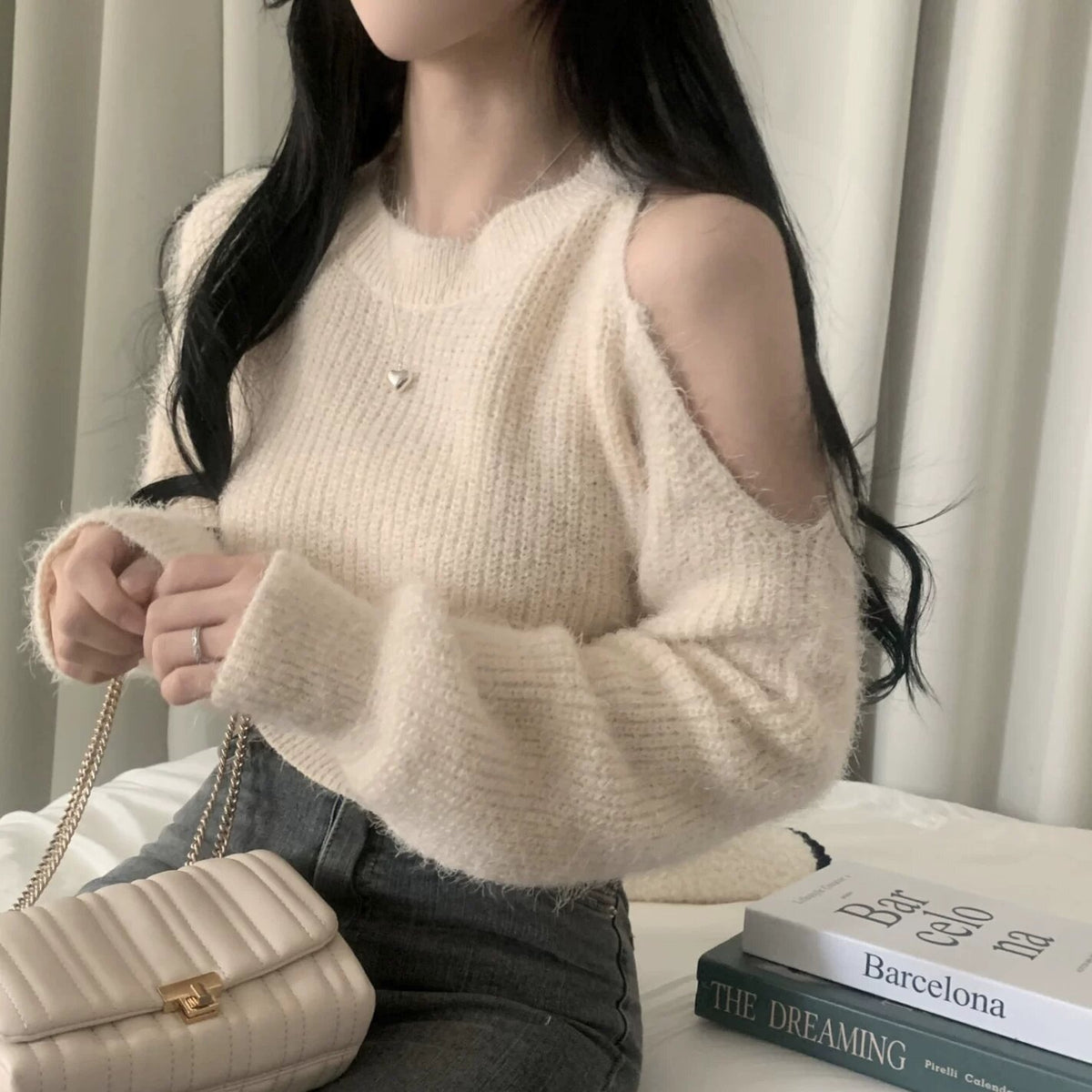 💕chic韓系秋冬短款露肩毛茸茸針織衫