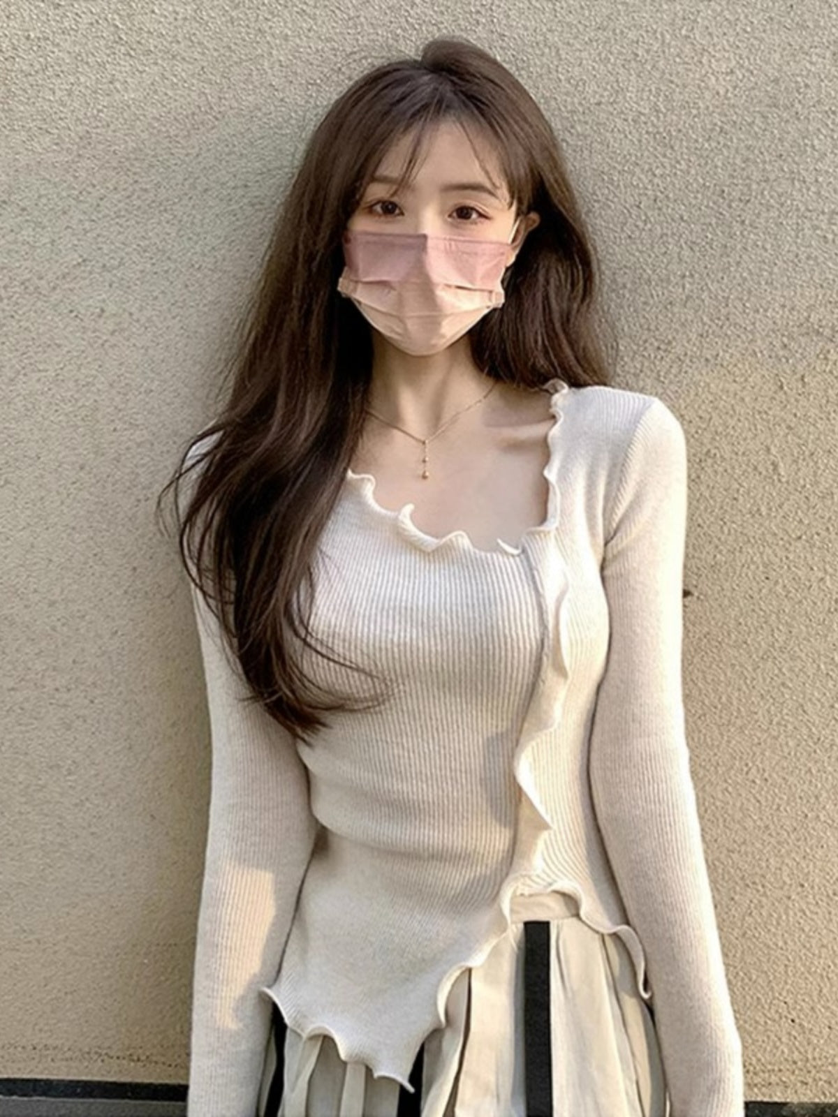 💕溫柔木耳邊不規則針織短款長袖上衣