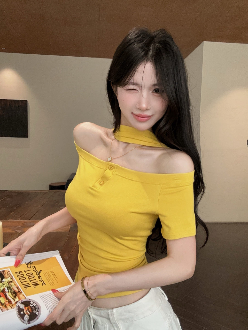 💕氣質設計感掛脖一字肩上衣