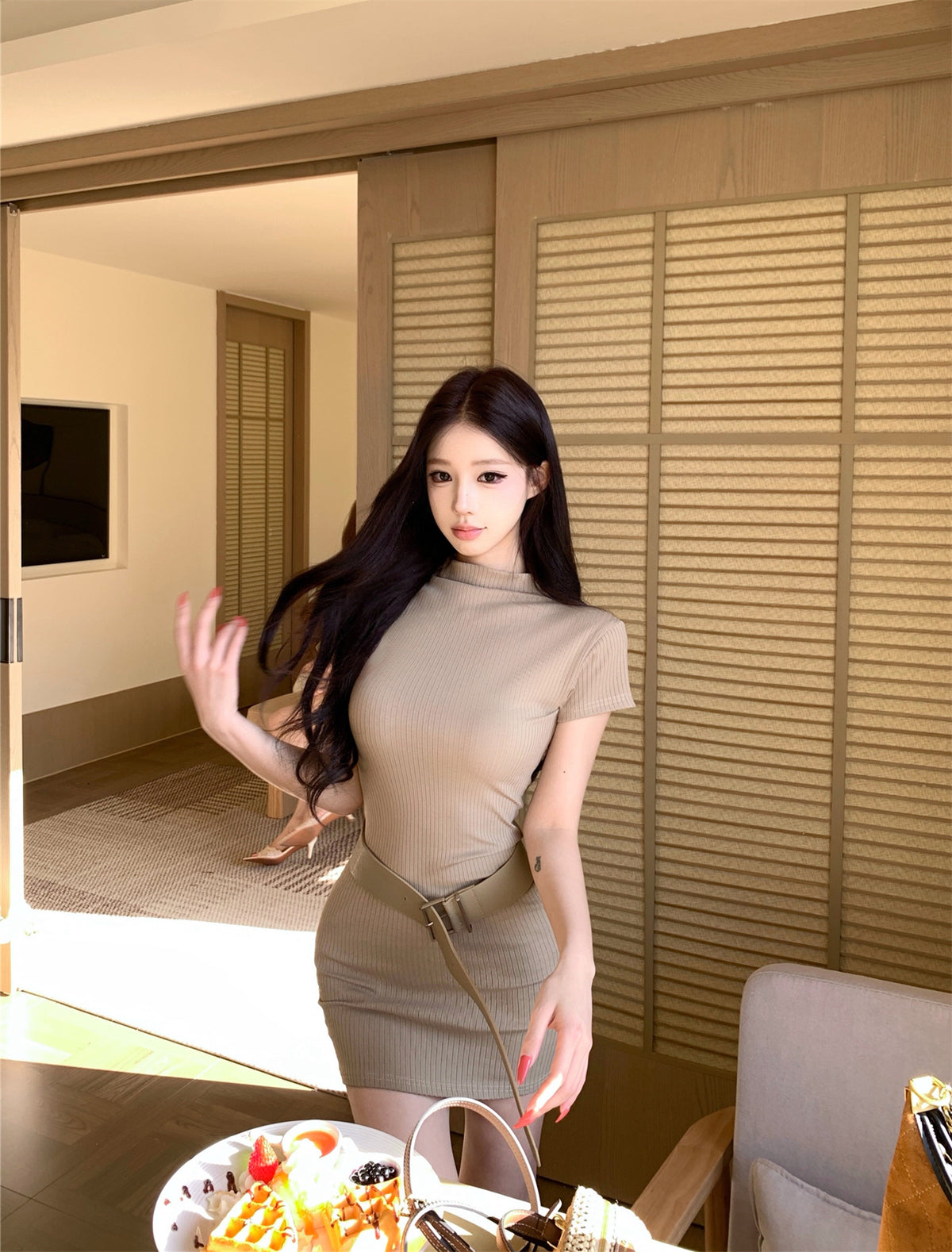 💕韓系法式高級感半高領短袖連衣裙