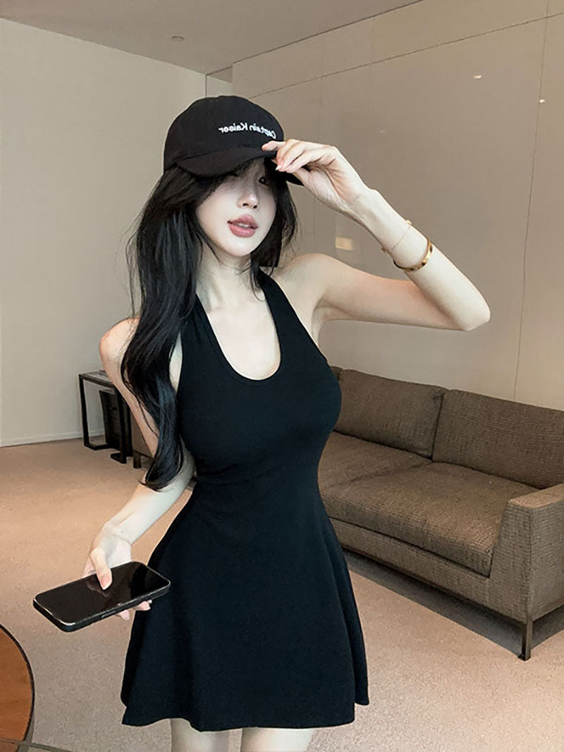 💕百搭簡約性感露背掛脖針織短傘裙