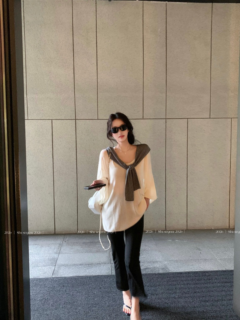 💕百搭條紋披肩深U領中袖T袖+七分微喇叭瑜珈褲