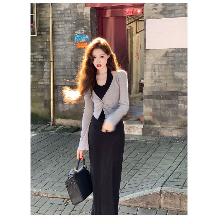 💕休閒氣質百搭扭結假兩件掛脖修身顯瘦連衣裙