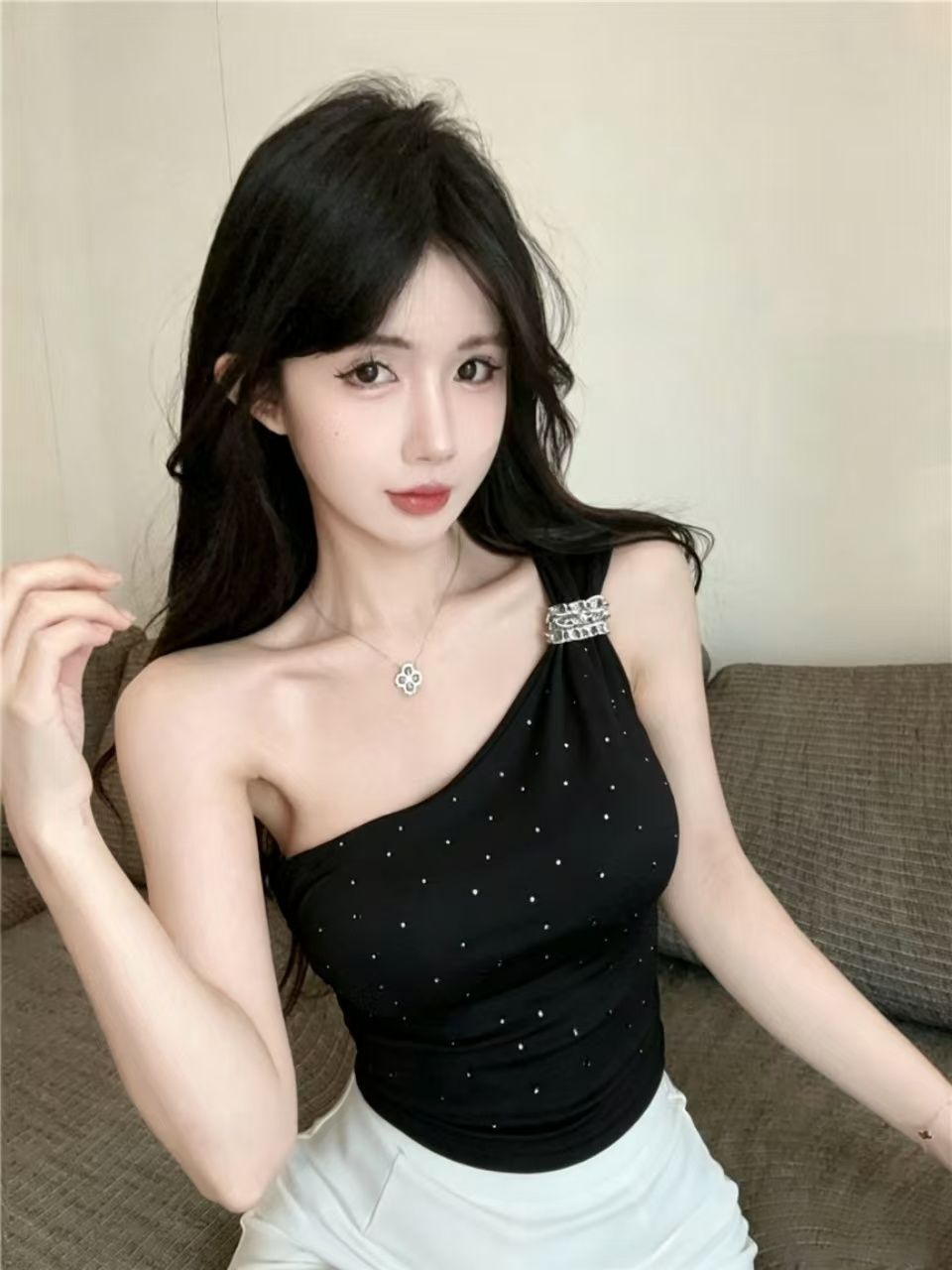 💕chic韓系性感斜肩燙鑽抹胸背心無袖上衣