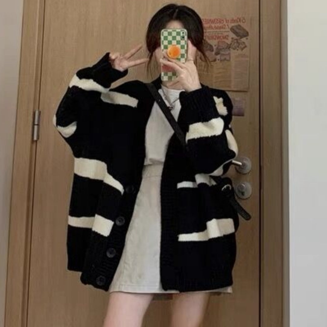 💕秋冬百搭慵懶黑白條紋奶甜毛衣外套