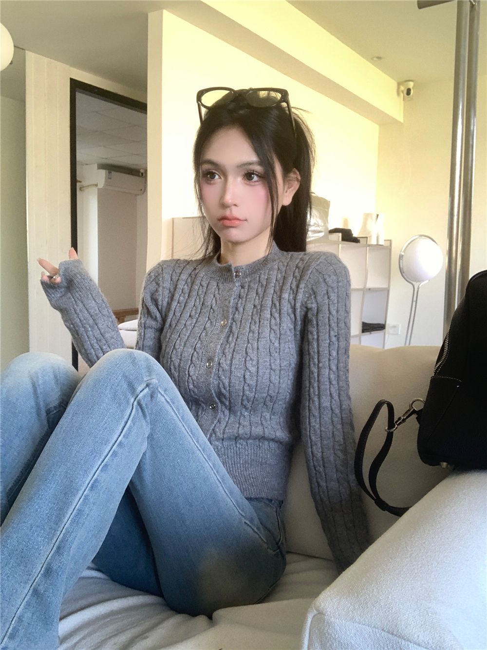 💕簡約休閒黑色短款麻花針織長袖上衣