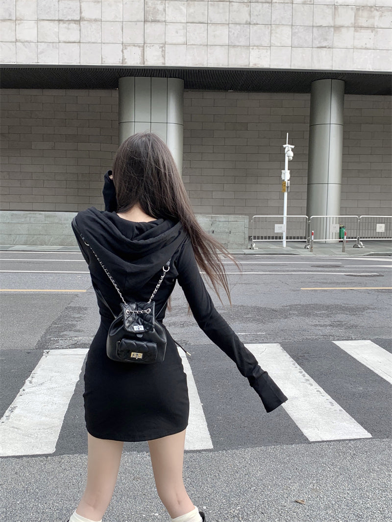💕秋款連帽長袖收腰緊身包臀裙
