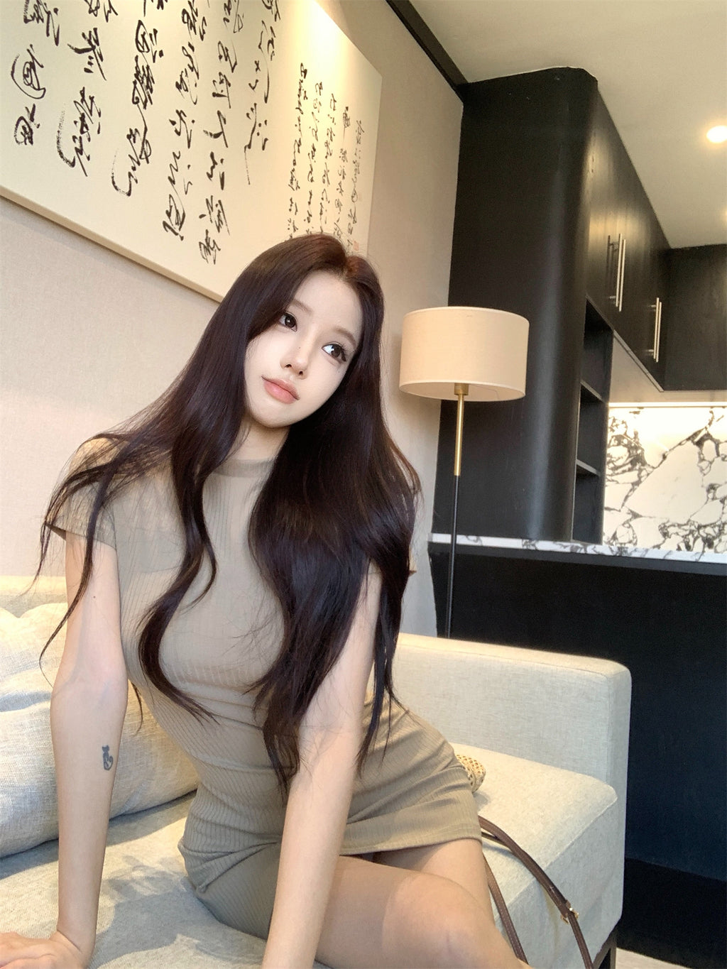 💕韓系法式高級感半高領短袖連衣裙