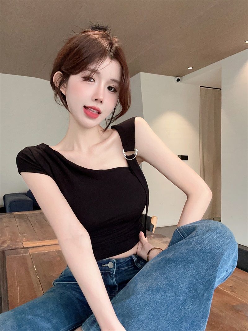 💕不規則斜領露肩露臍短袖上衣