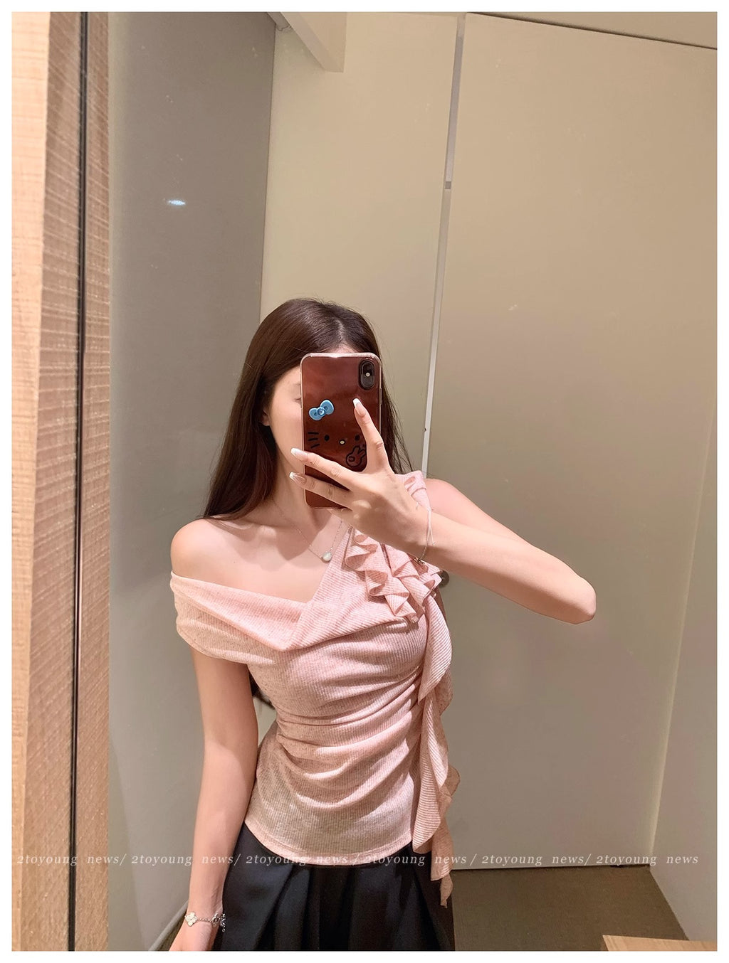 💕天絲螺紋盪領飄帶花朵斜肩褶皺上衣