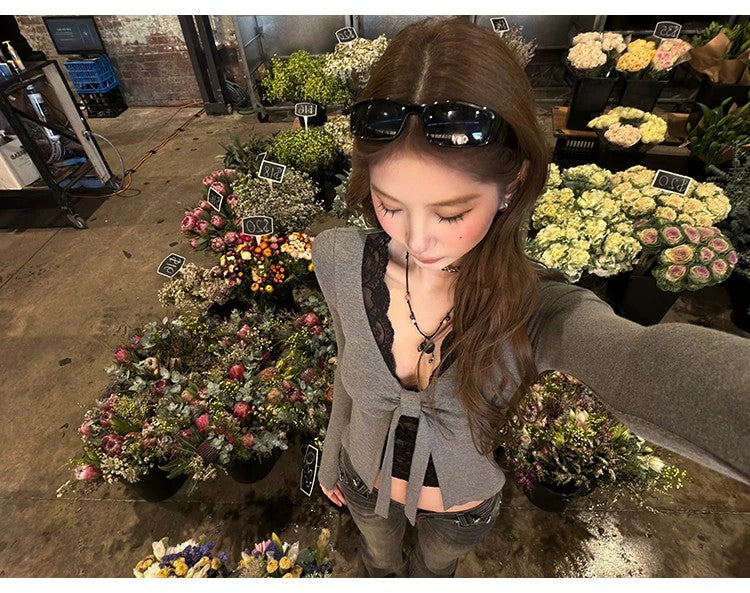 💕韓系辣妹V領長袖蕾絲拼接顯瘦上衣