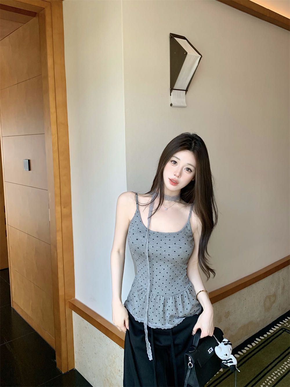 💕帶胸墊純欲交叉吊帶美背點點顯瘦修身上衣