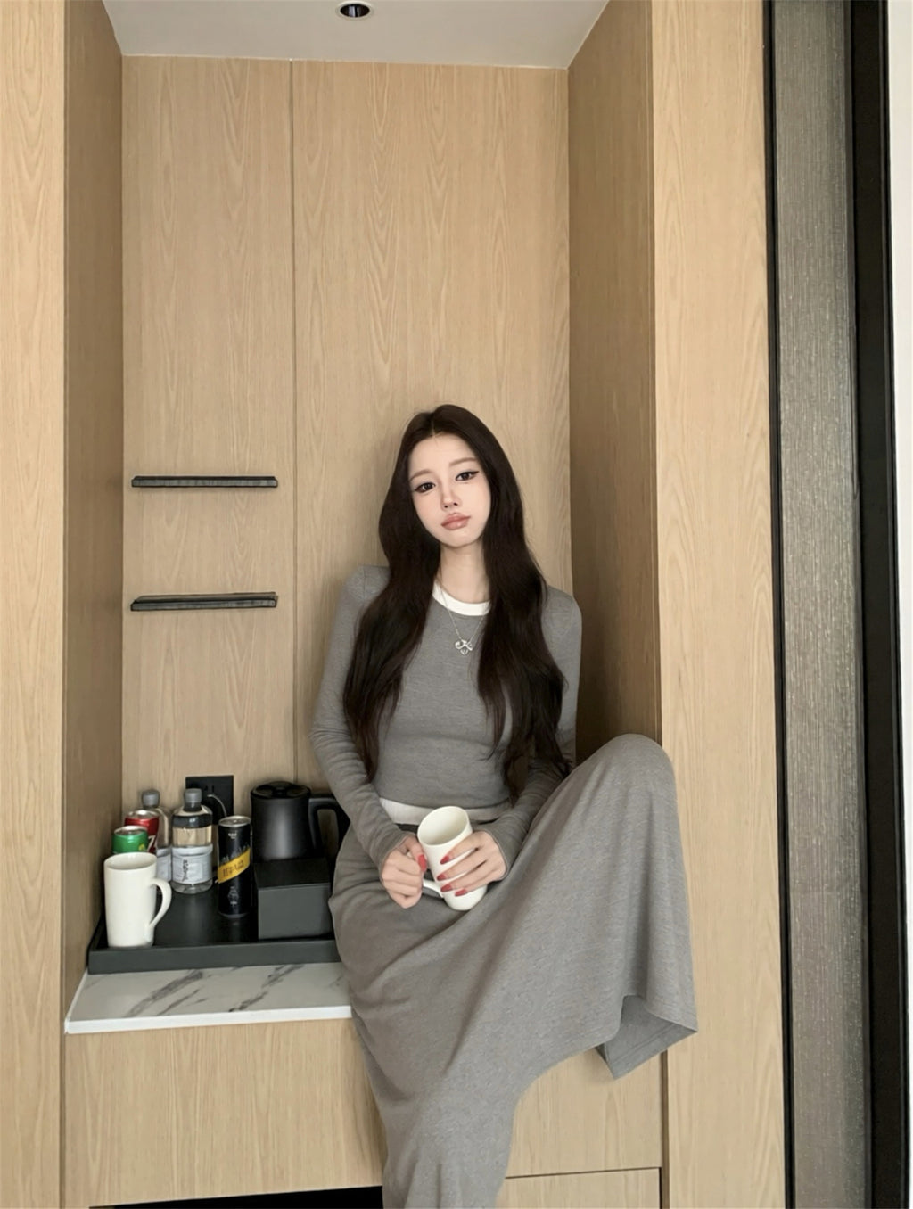 💕磨毛加絨修身圓領撞色短上衣+寬鬆半長裙兩件套