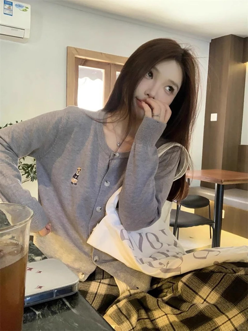 💕美式復古小熊刺繡圓領灰色毛衣外套