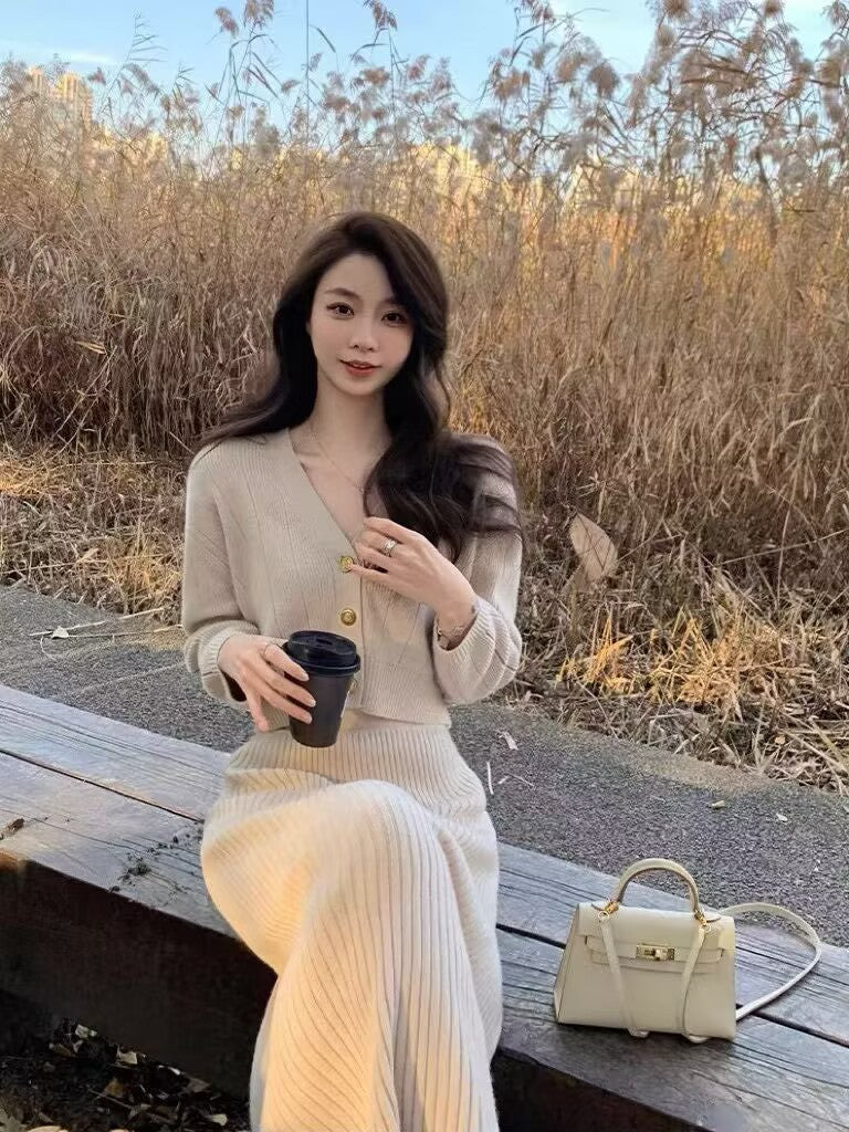 💕溫柔針織V領開衫半身長裙兩件套
