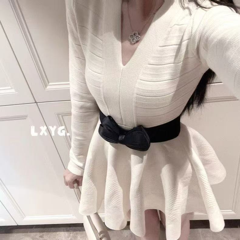💕法式名媛V領蝴蝶結針織收腰澎澎短裙