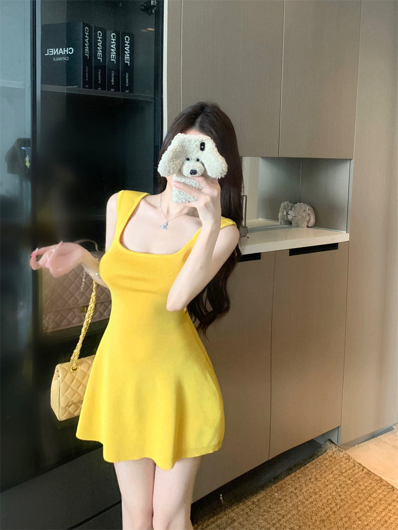 💕夏季法式方領針織連衣包臀短裙