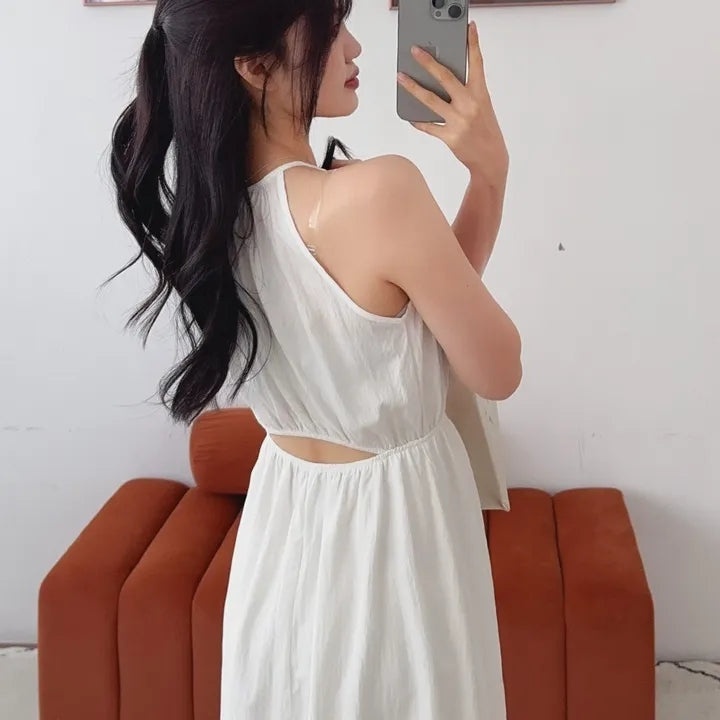 💕法式輕奢休閒簡約露背收腰無袖掛脖連衣裙