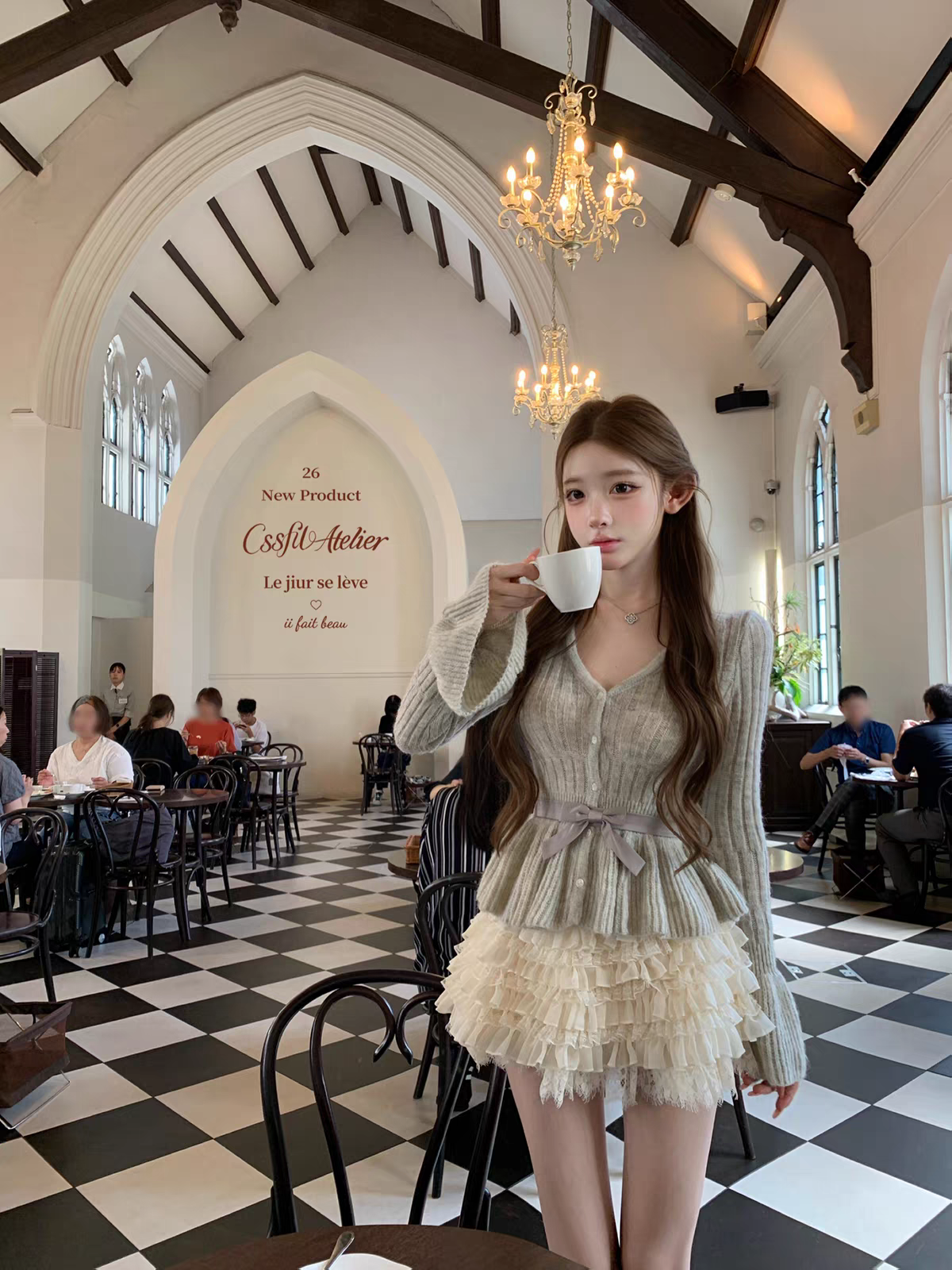 💕迷霧白茶喇叭袖針織衫蛋糕裙套裝